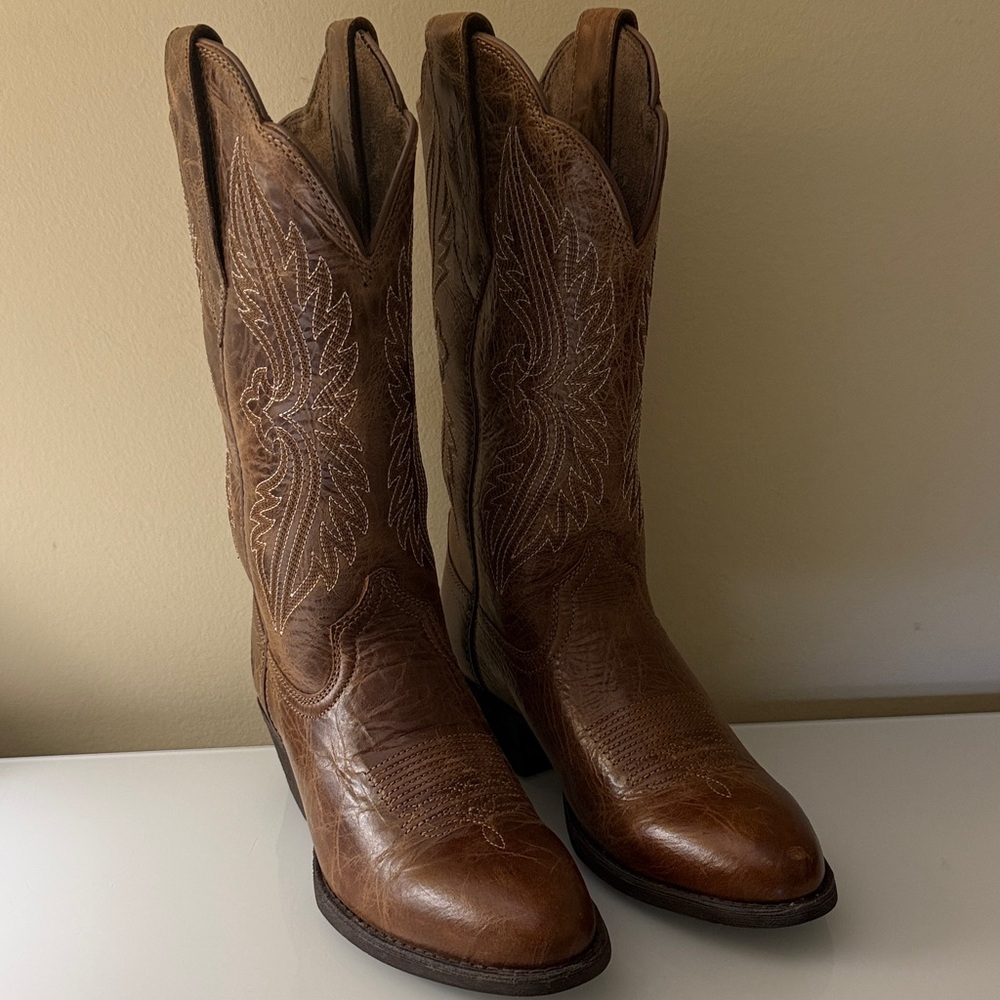 Ariat Tan Leather Western Booties